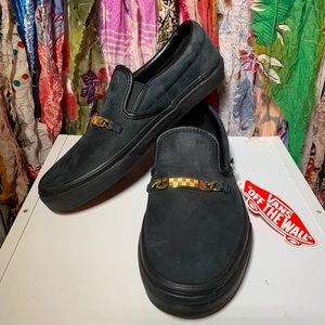 Van’s Classic Slip ID Black NWT